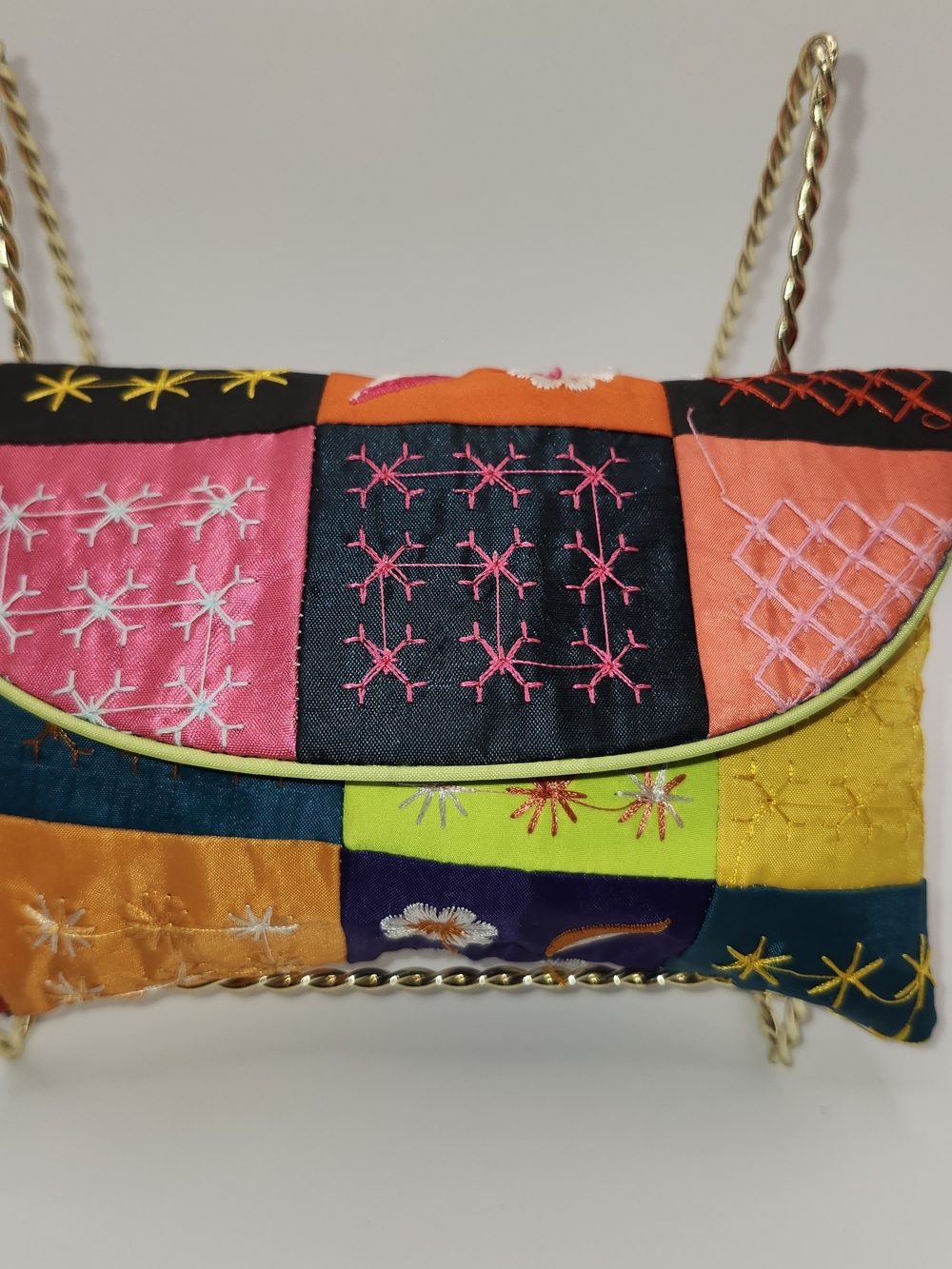 Vintage-style Handmade Patchwork Clutch/Silk Embroidery Style/ Sm Size